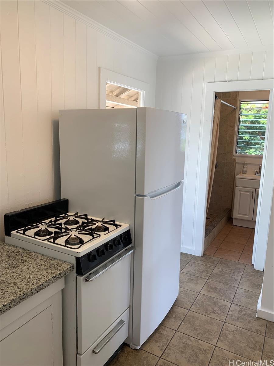 2128 Date St HONOLULU - Multi-family - photo 9 of 16