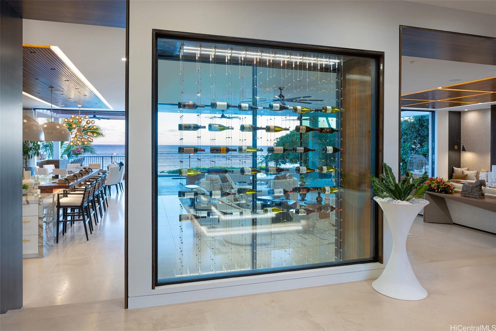 213  Kaalawai Pl Diamond Head, Diamond Head home - photo 6 of 22