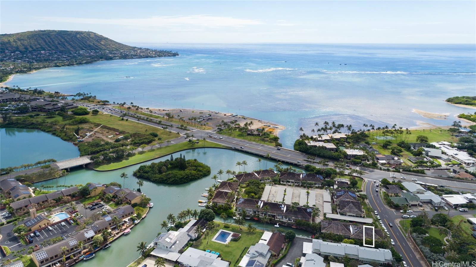 213 Kawaihae Street E5, 213 Kawaihae Street, Honolulu West Marina