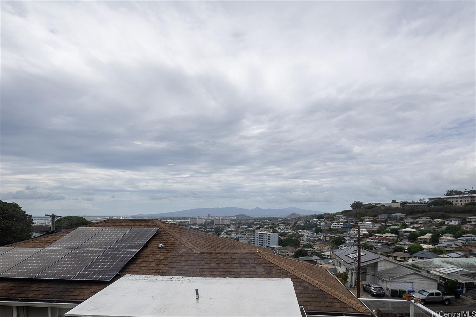 2130 Skyline Dr Honolulu - Rental - photo 15 of 19