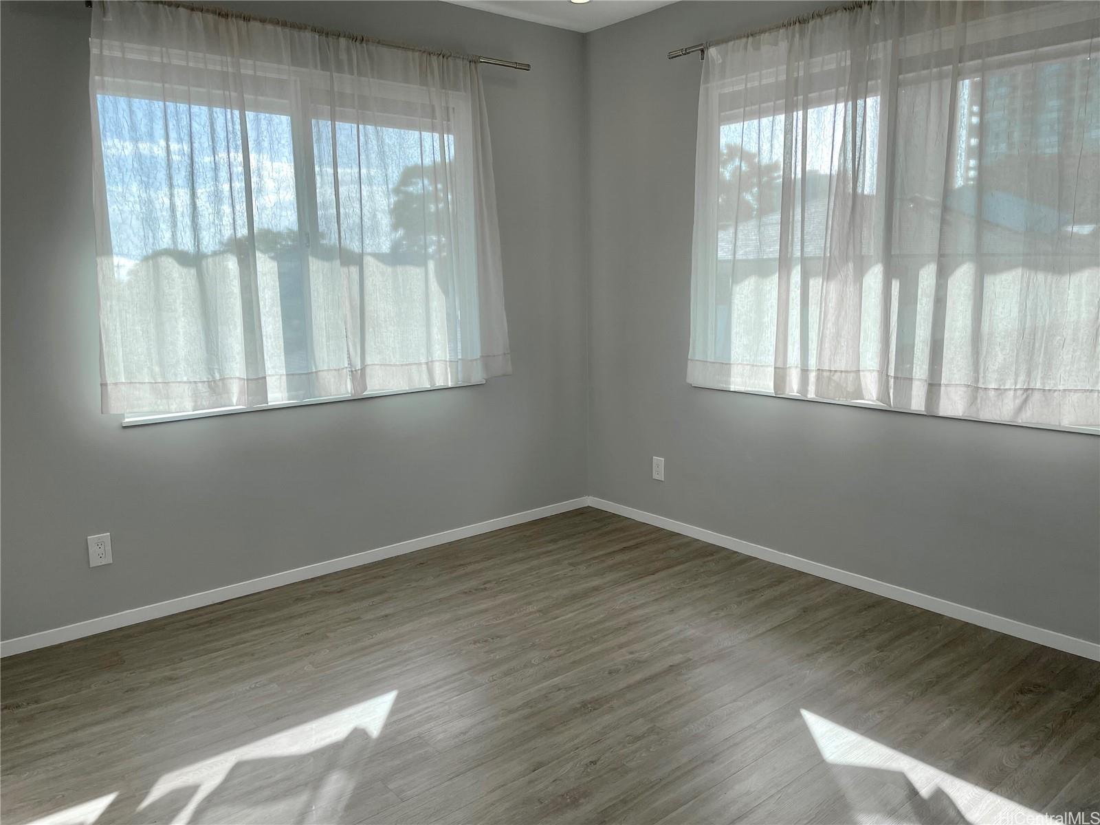 2134 Kanealii Ave Honolulu - Multi-family - photo 14 of 20