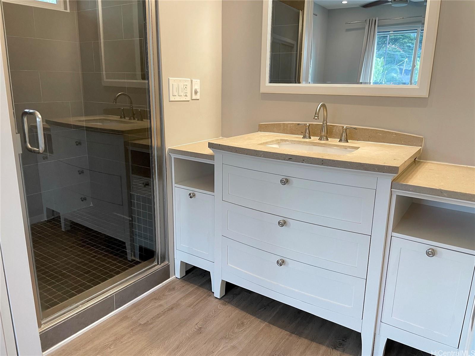 2134 Kanealii Ave Honolulu - Multi-family - photo 17 of 20