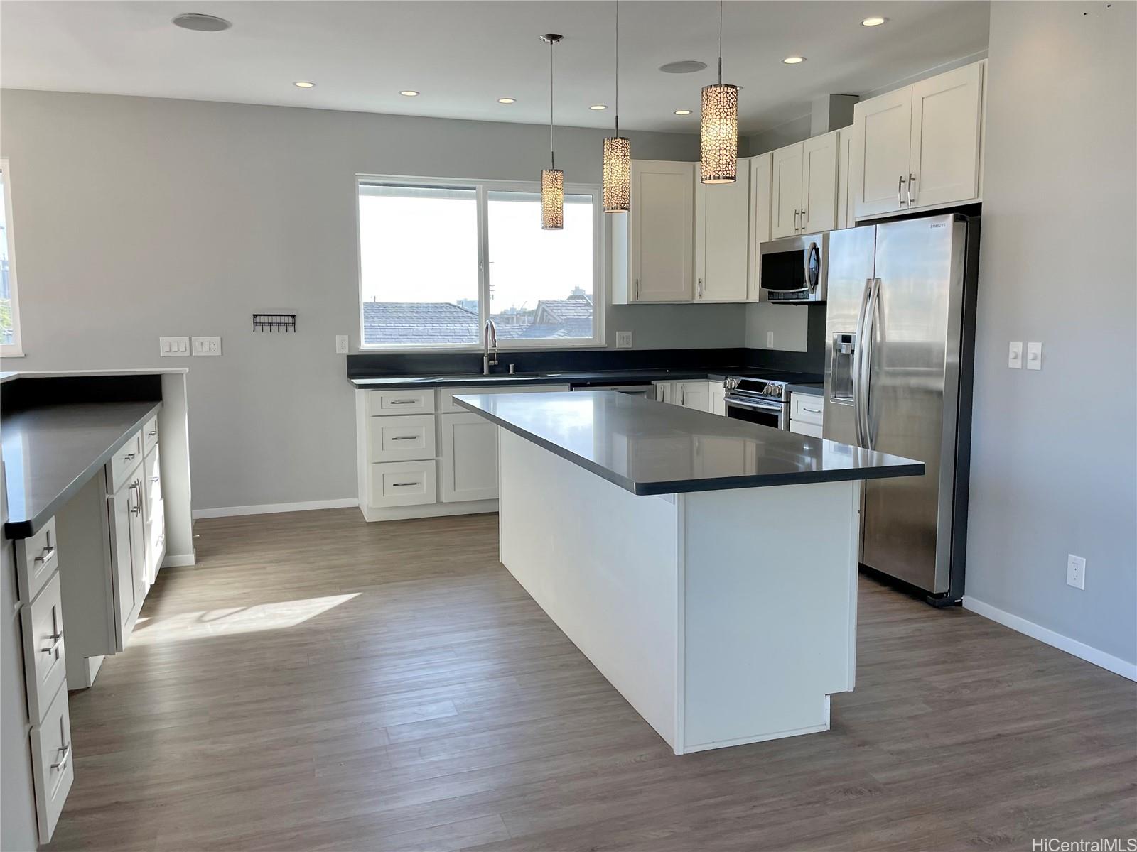 2134 Kanealii Ave Honolulu - Multi-family - photo 10 of 20