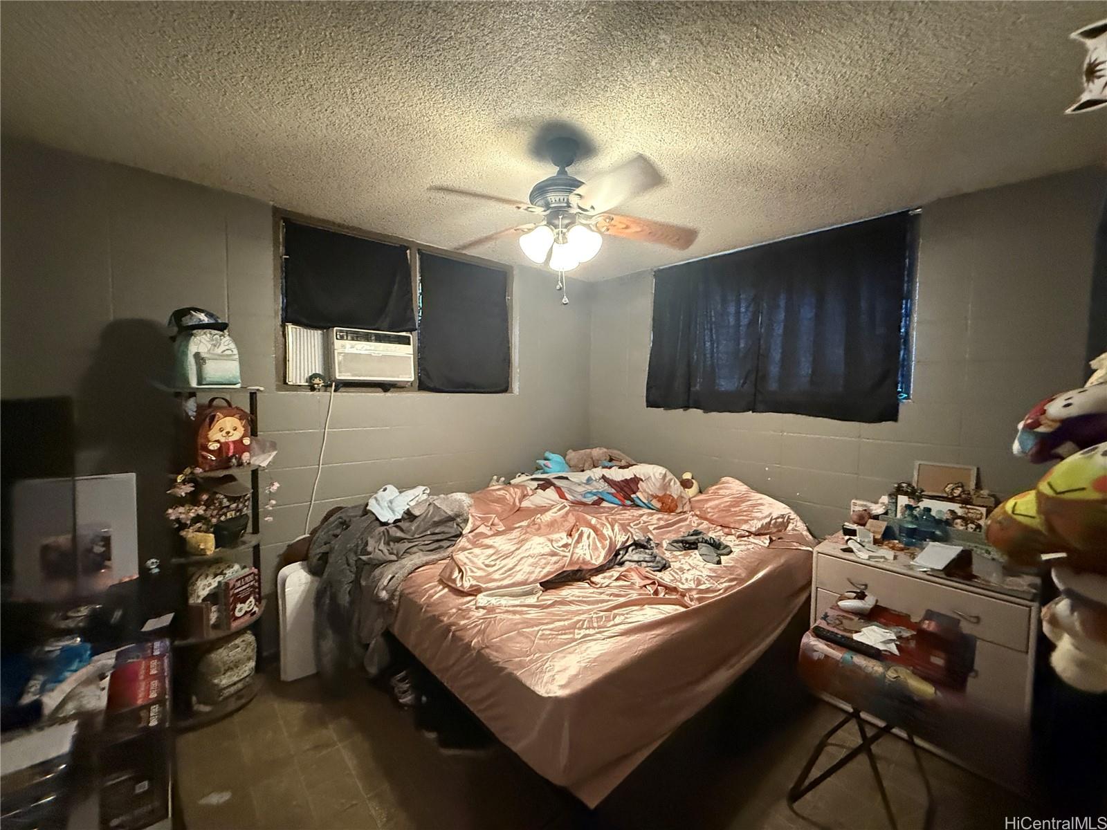 2135 Bannister Pl Honolulu - Multi-family - photo 11 of 25