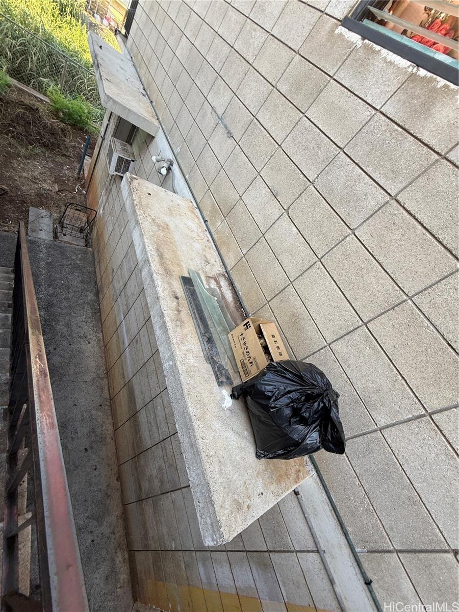 2135 Bannister Pl Honolulu - Multi-family - photo 20 of 25