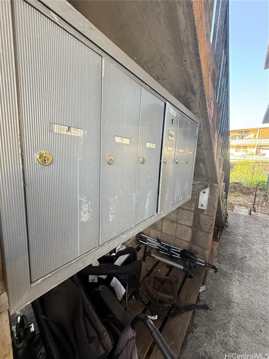 2135 Bannister Pl Honolulu - Multi-family - photo 25 of 25