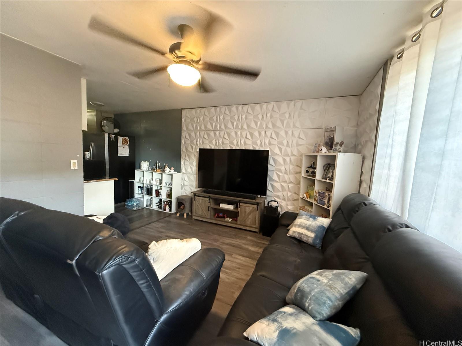 2135 Bannister Pl Honolulu - Multi-family - photo 5 of 25