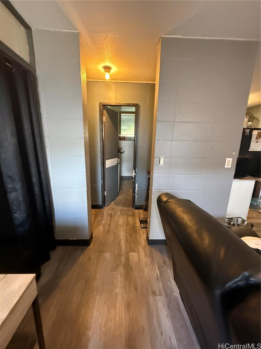 2135 Bannister Pl Honolulu - Multi-family - photo 8 of 25