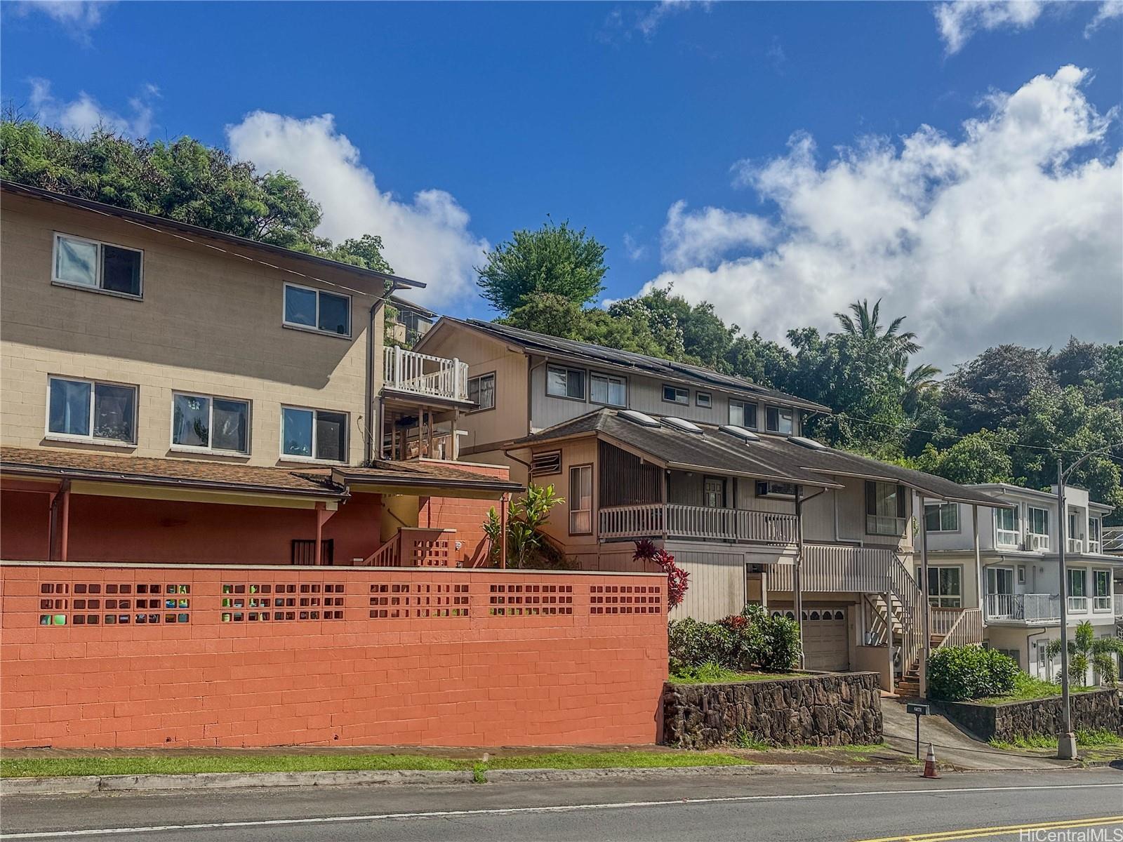 2136 & 2138 Aumakua Street Pearl City - Multi-family - photo 7 of 25