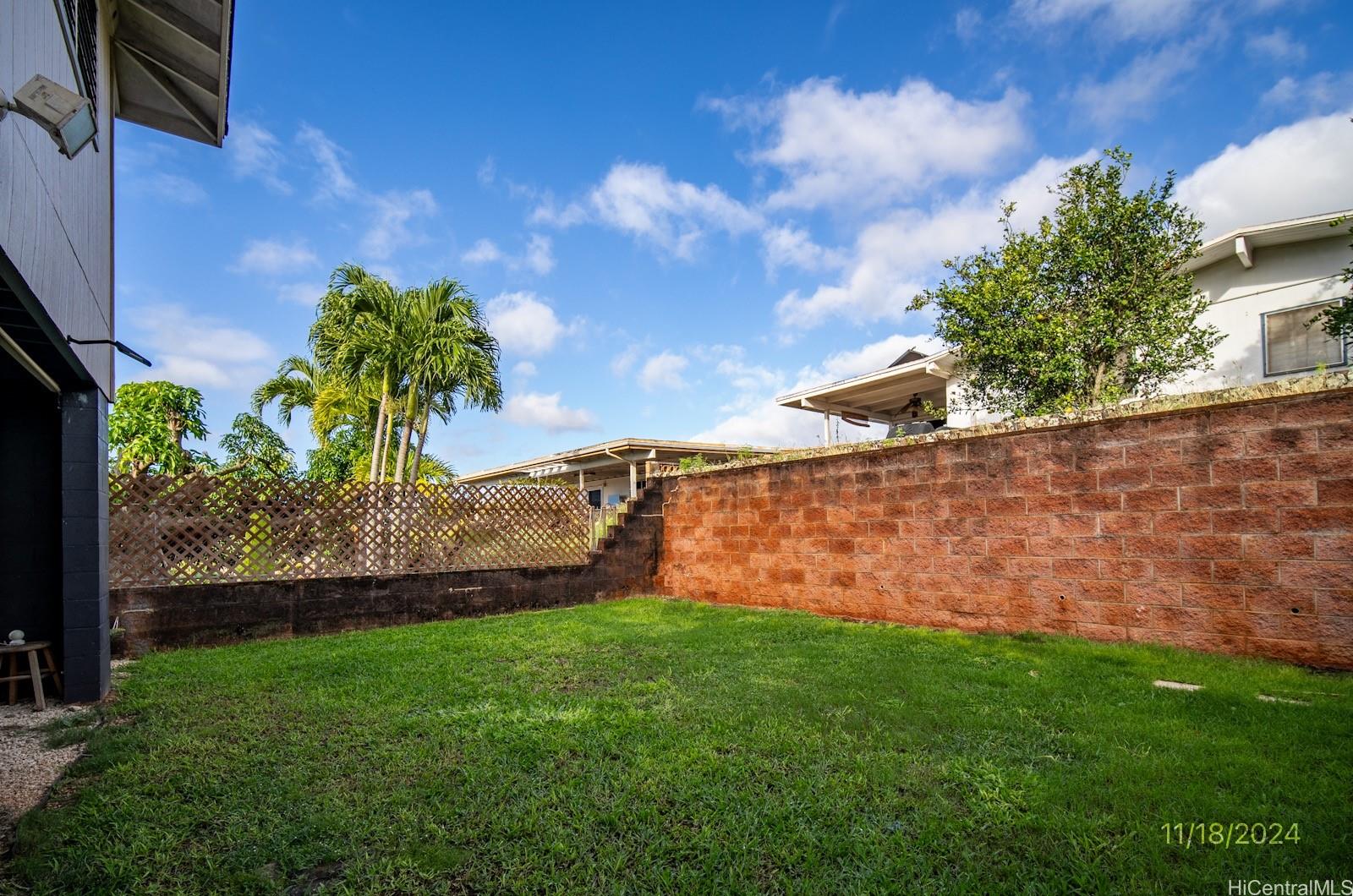 2137 Hoolaulea St Pearl City - Rental - photo 20 of 23