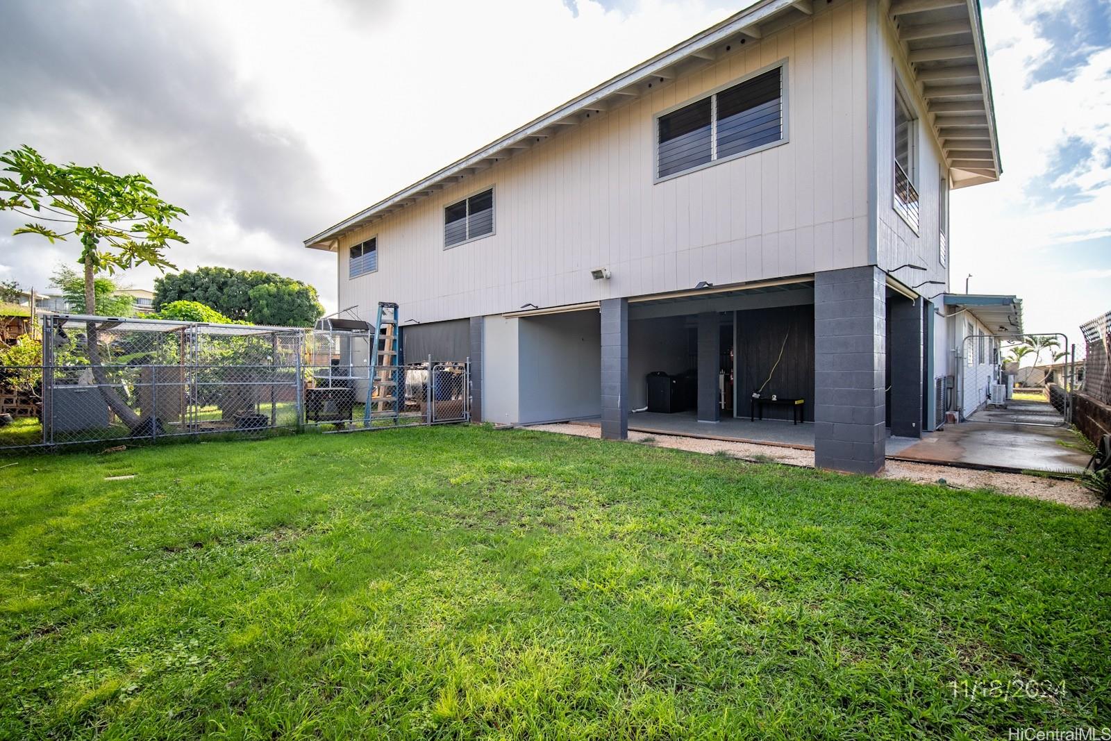 2137 Hoolaulea St Pearl City - Rental - photo 21 of 23