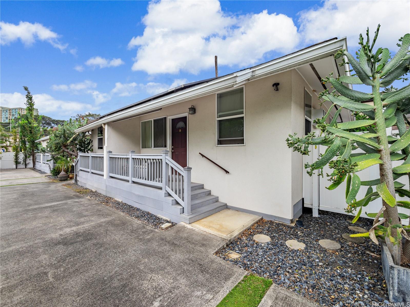 2138 Kanealii Ave Honolulu - Multi-family - photo 7 of 19