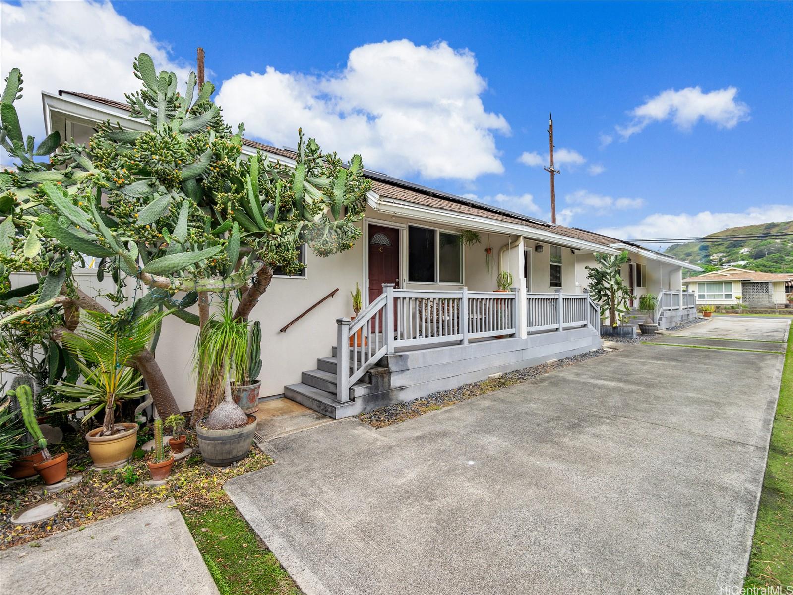 2138 Kanealii Ave Honolulu - Multi-family - photo 8 of 19