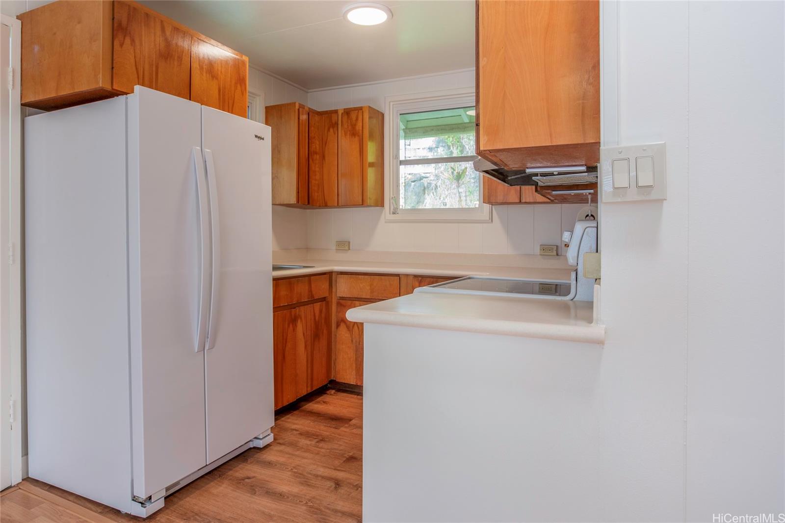 2138 Mahalo St Honolulu - Rental - photo 3 of 12