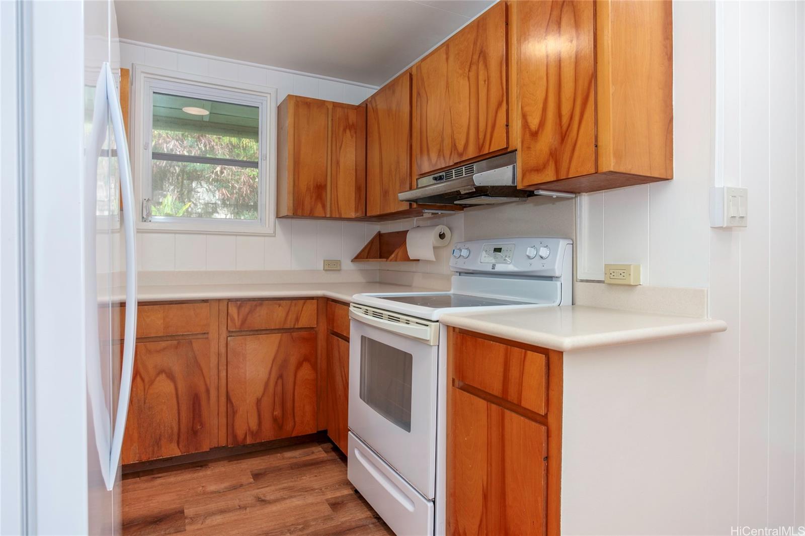 2138 Mahalo St Honolulu - Rental - photo 4 of 12