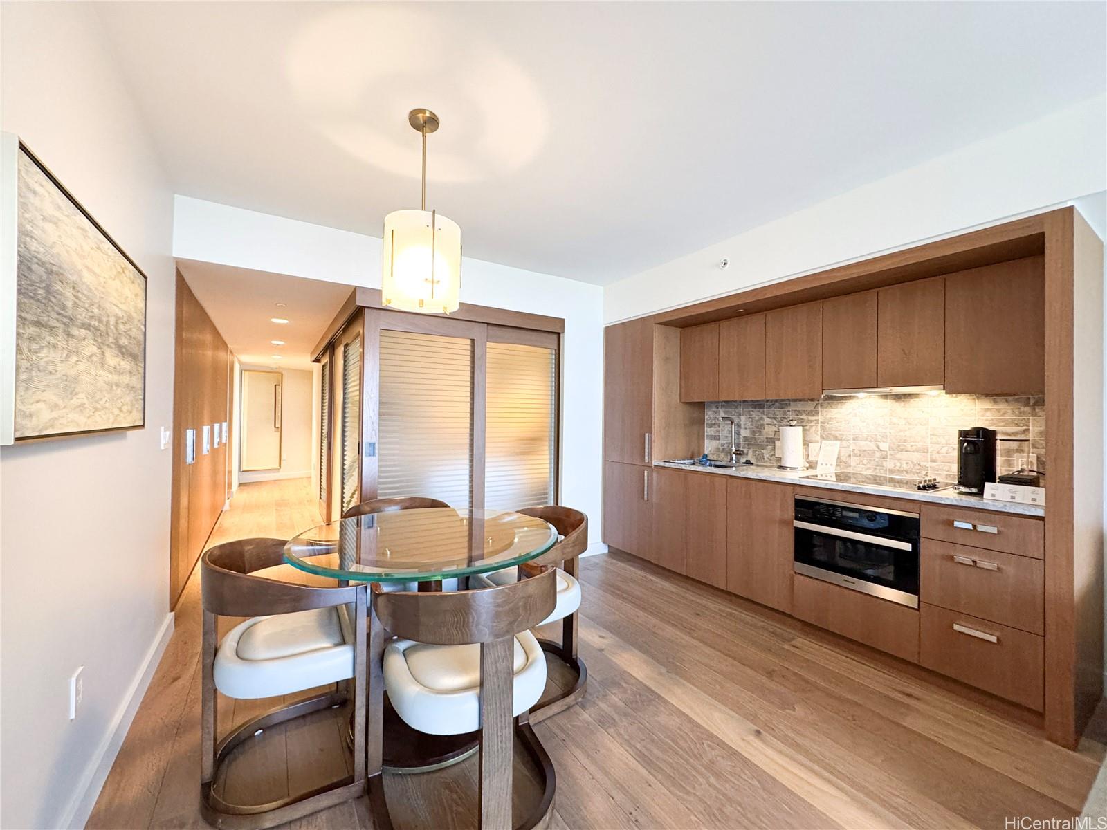 The Ritz-Carlton Residences condo # 1006, Honolulu, Hawaii - photo 11 of 25