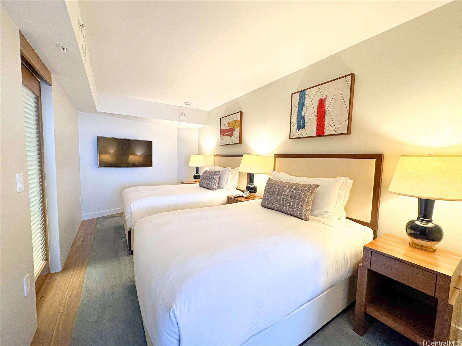 The Ritz-Carlton Residences condo # 1006, Honolulu, Hawaii - photo 14 of 25