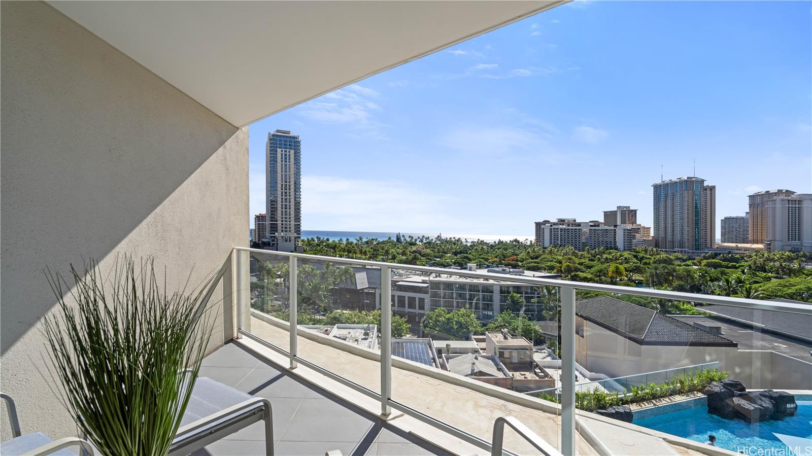 The Ritz-Carlton Residences condo # 1009, Honolulu, Hawaii - photo 17 of 21