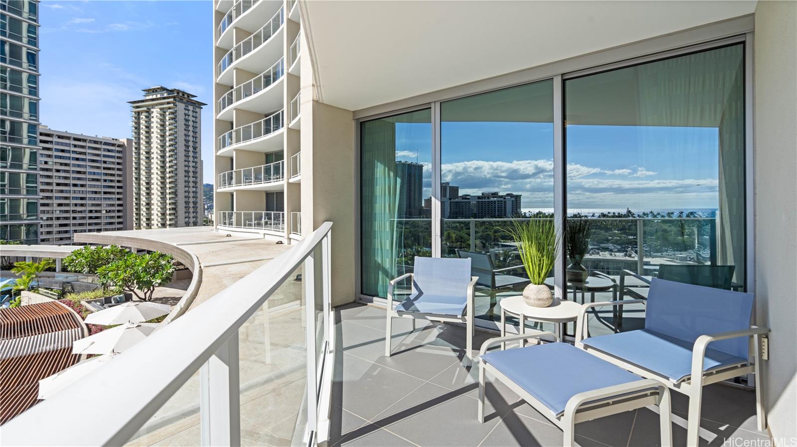 The Ritz-Carlton Residences condo # 1009, Honolulu, Hawaii - photo 18 of 21