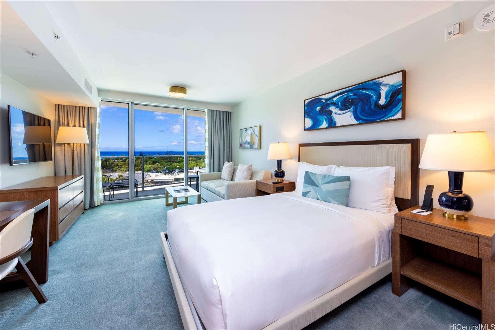 The Ritz-Carlton Residences condo # 1011, Honolulu, Hawaii - photo 4 of 20