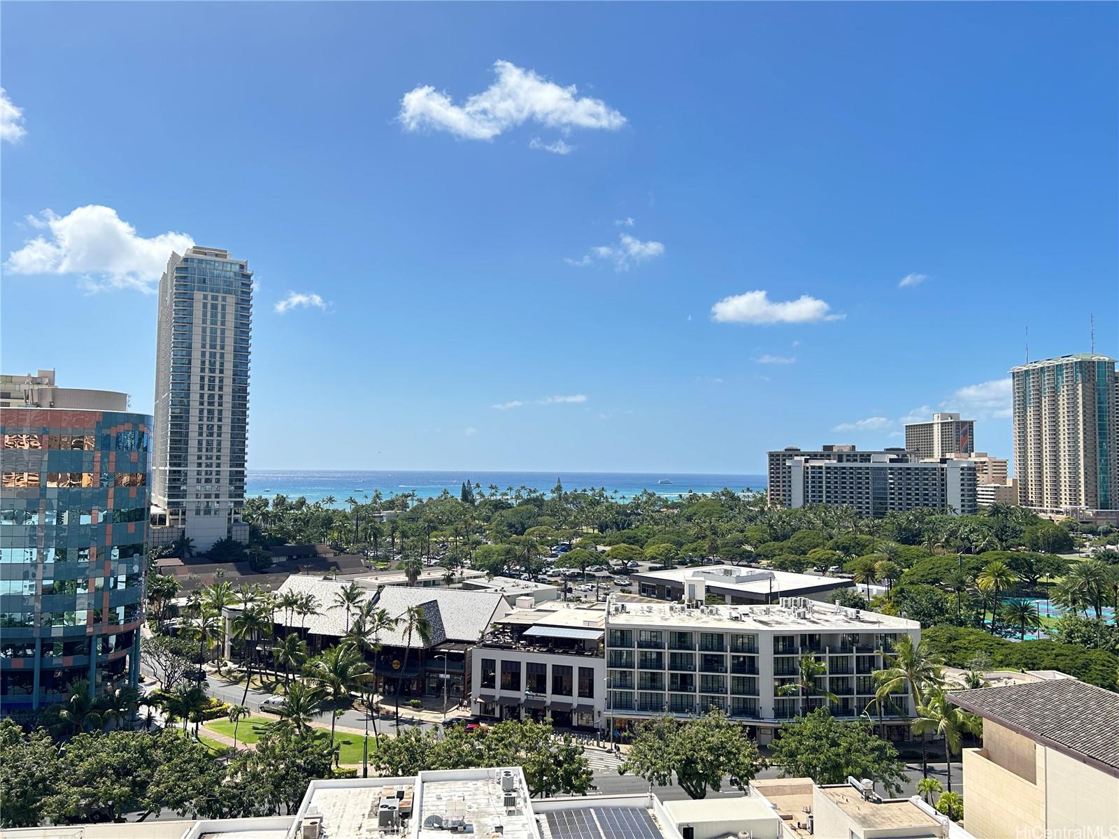 The Ritz-Carlton Residences condo # 1212, Honolulu, Hawaii - photo 10 of 15