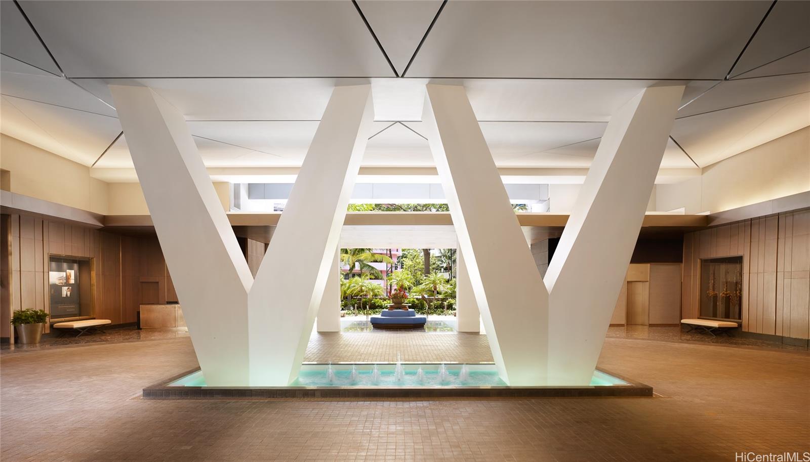 The Ritz-Carlton Residences condo # 1503 - Tower 2, Honolulu, Hawaii - photo 15 of 17