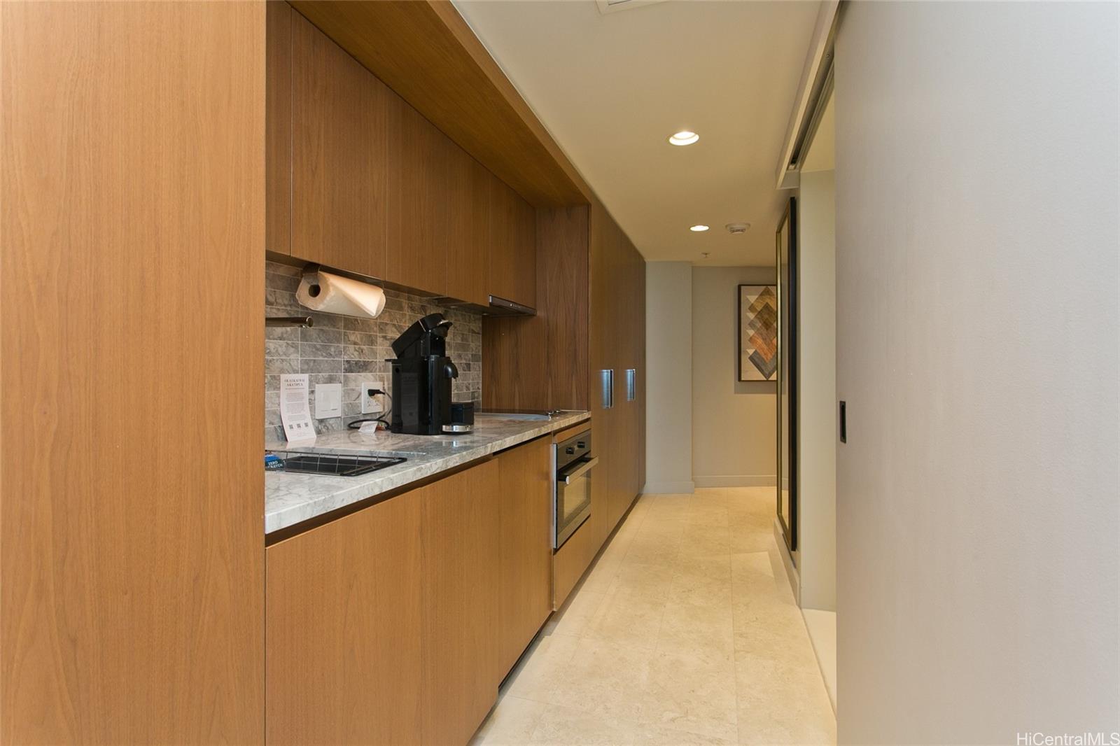 The Ritz-Carlton Residences condo # 1503 - Tower 2, Honolulu, Hawaii - photo 6 of 17