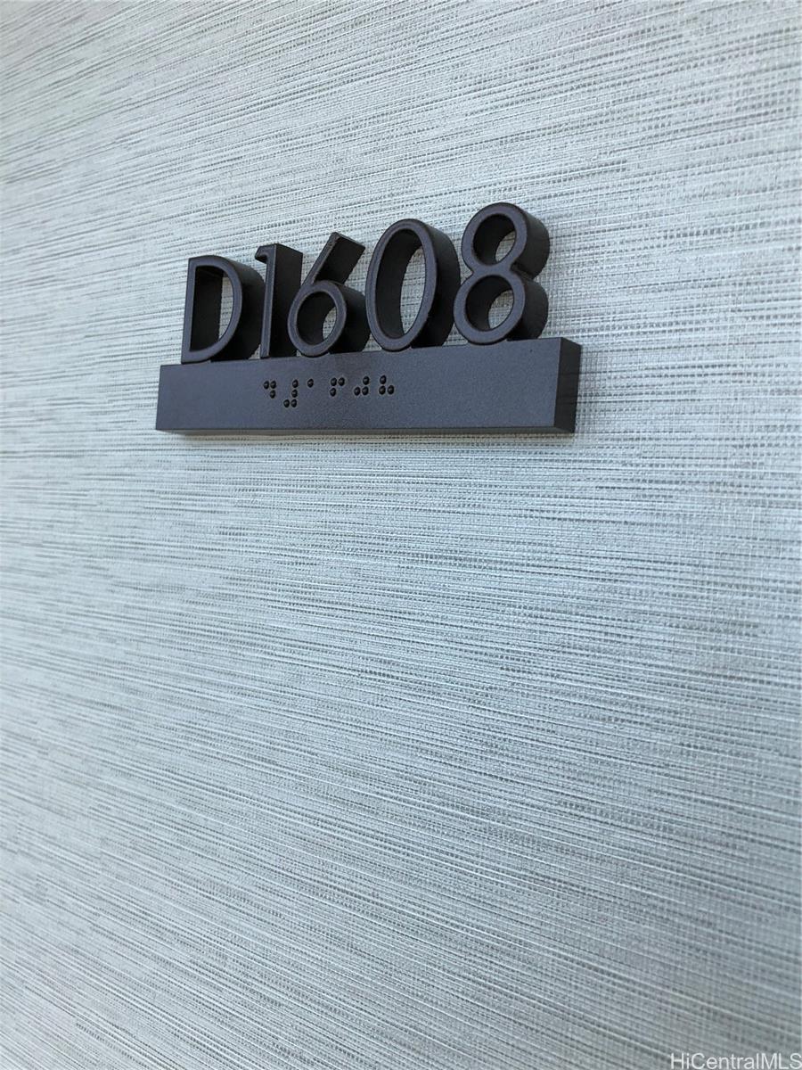 The Ritz-Carlton Residences condo # 1608, Honolulu, Hawaii - photo 18 of 19