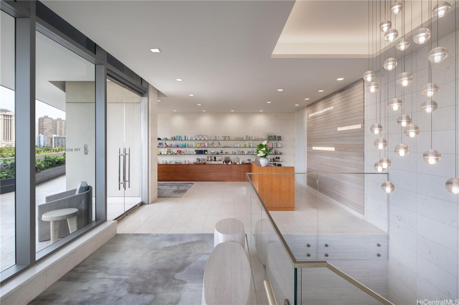 The Ritz-Carlton Residences condo # 1608, Honolulu, Hawaii - photo 23 of 24