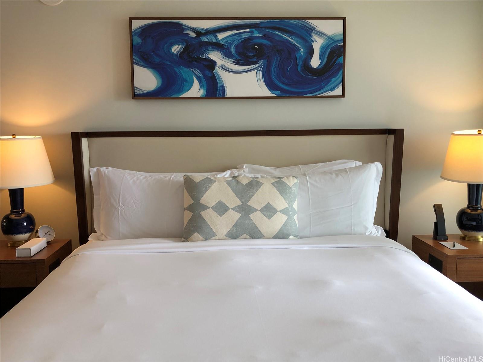 The Ritz-Carlton Residences condo # 1608, Honolulu, Hawaii - photo 10 of 24