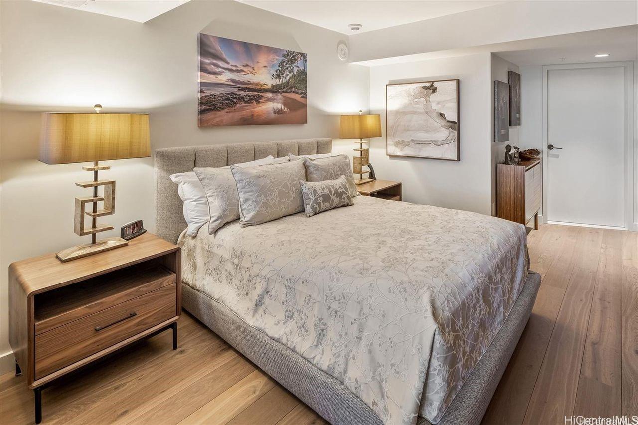 The Ritz-Carlton Residences condo # 1610, Honolulu, Hawaii - photo 12 of 25