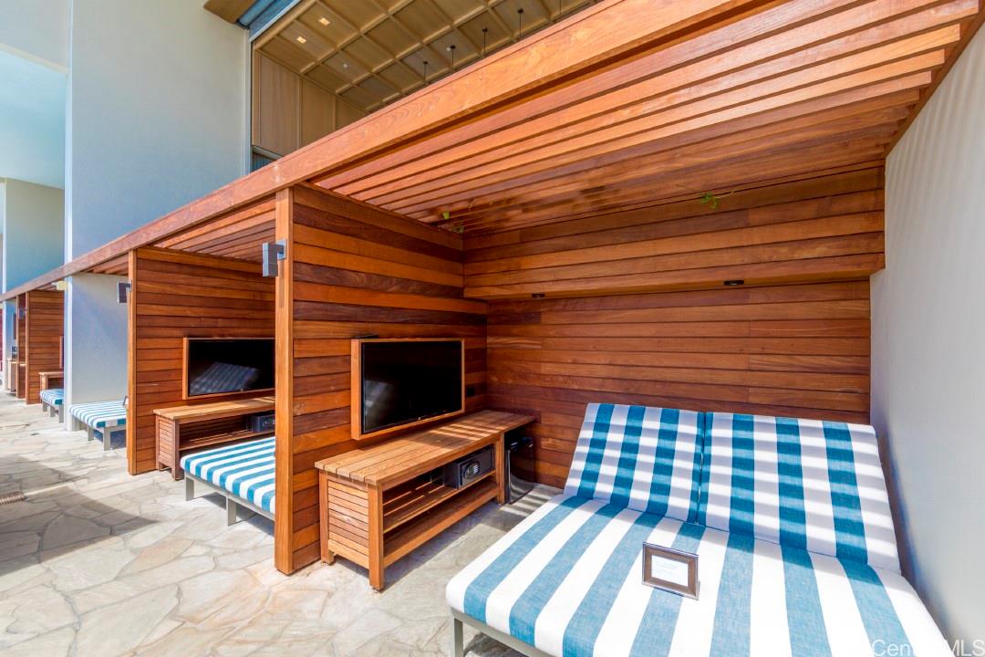 The Ritz-Carlton Residences condo # 1702, Honolulu, Hawaii - photo 20 of 22