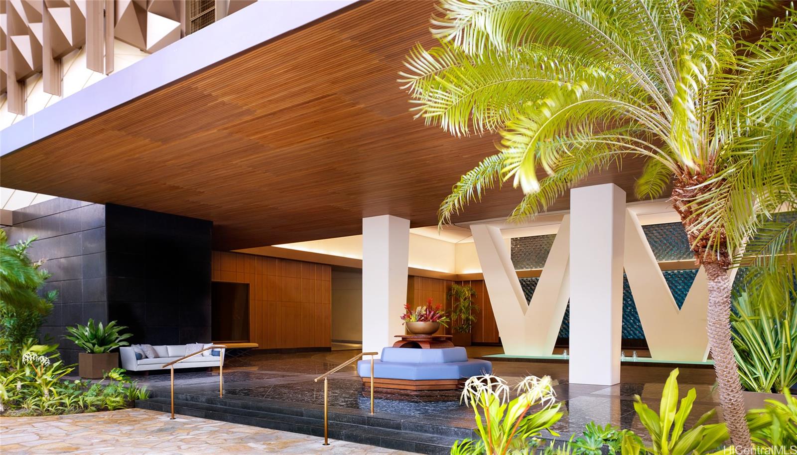 The Ritz-Carlton Residences condo # 1706, Honolulu, Hawaii - photo 15 of 21