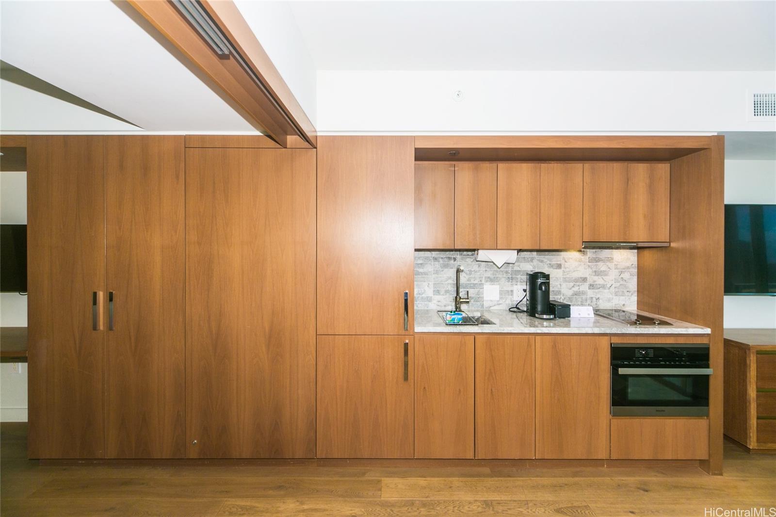 The Ritz-Carlton Residences condo # 1810, Honolulu, Hawaii - photo 11 of 25