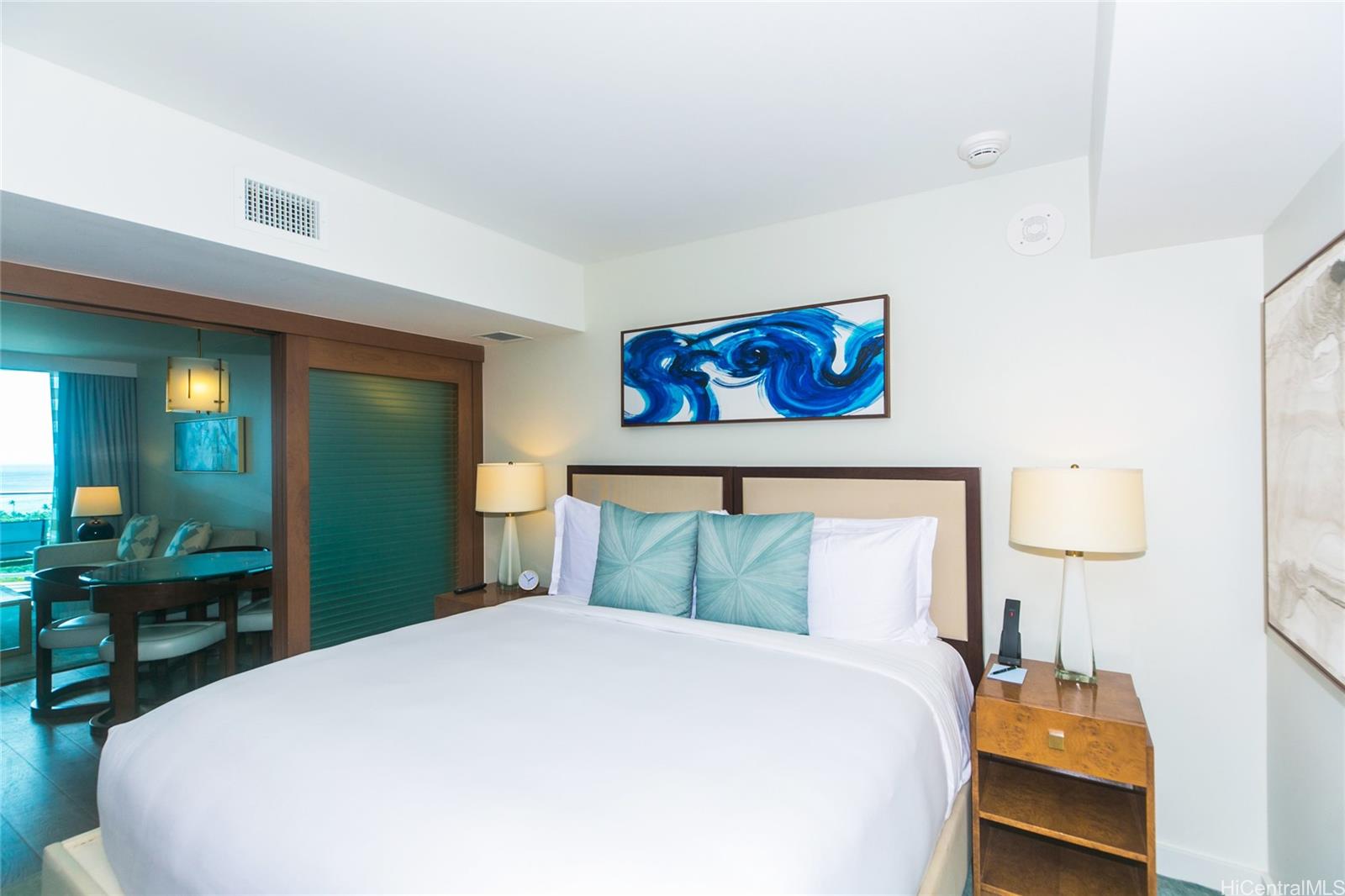 The Ritz-Carlton Residences condo # 1810, Honolulu, Hawaii - photo 17 of 25