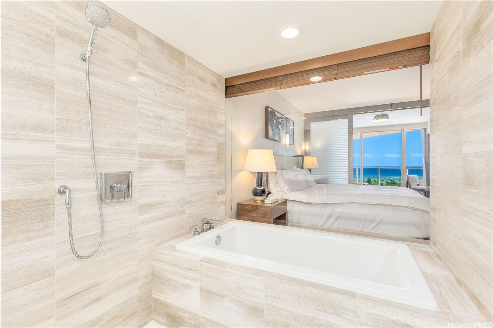 The Ritz-Carlton Residences condo # 2009-DH, Honolulu, Hawaii - photo 9 of 24