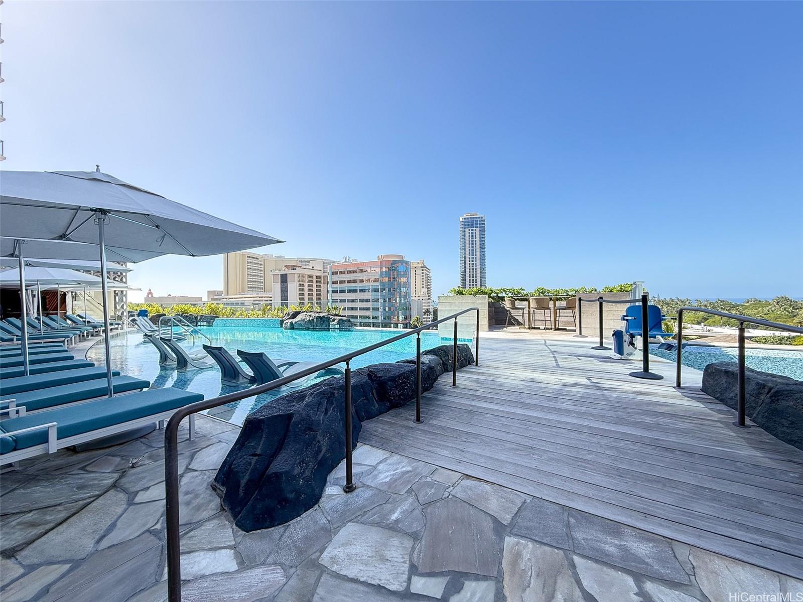 The Ritz-Carlton Residences condo # 2306, Honolulu, Hawaii - photo 19 of 21