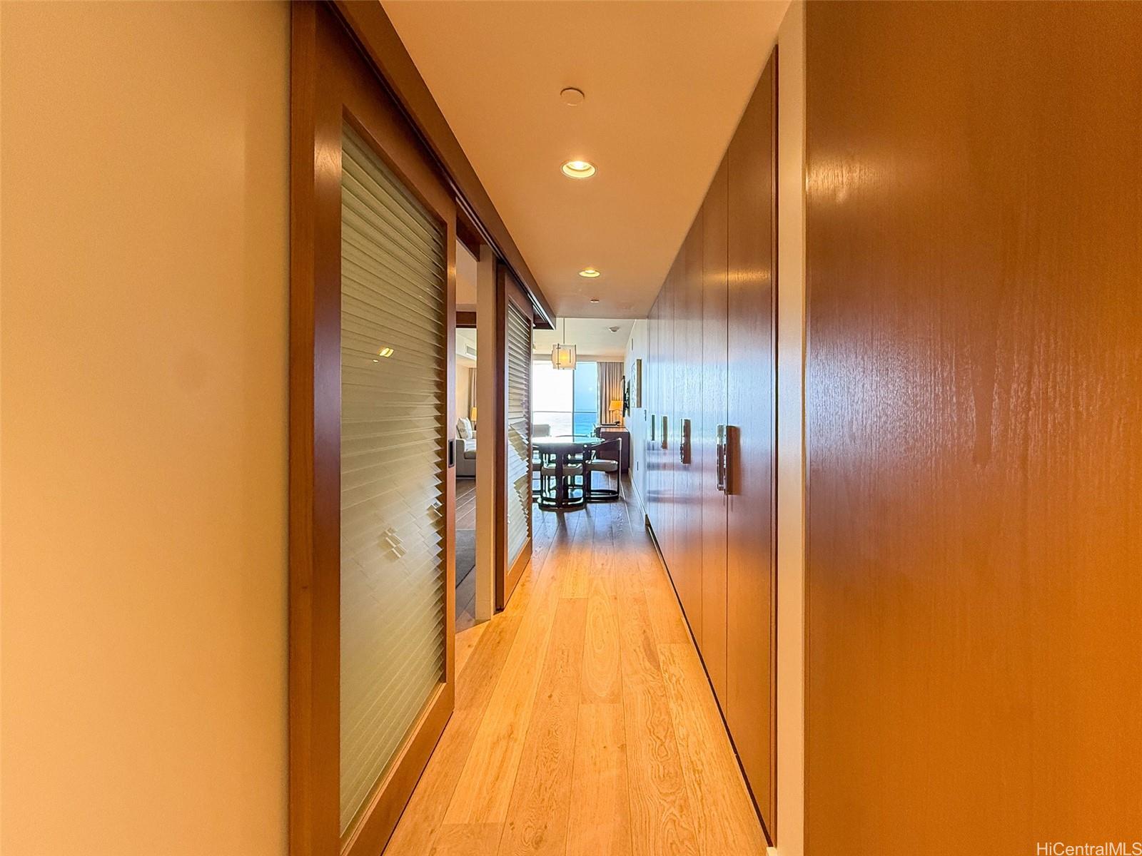 The Ritz-Carlton Residences condo # 2306, Honolulu, Hawaii - photo 10 of 21