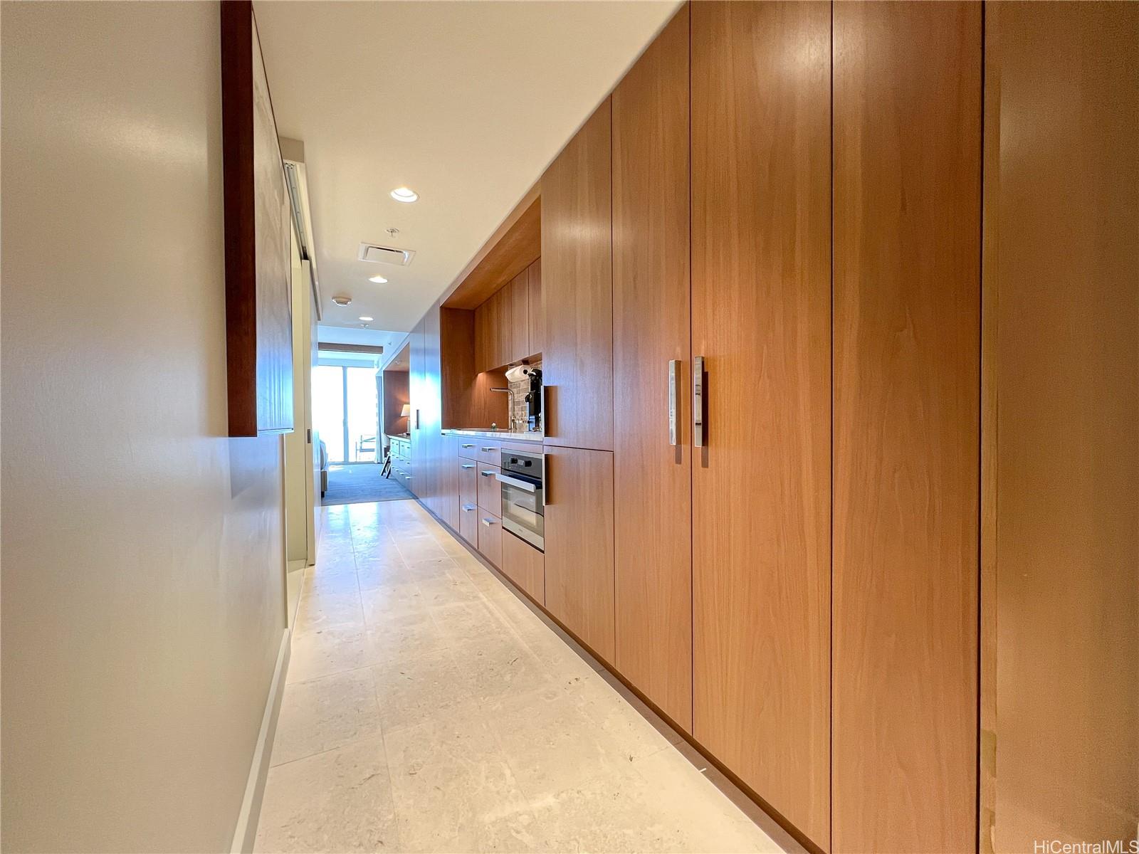 The Ritz-Carlton Residences condo # 2308, Honolulu, Hawaii - photo 10 of 19