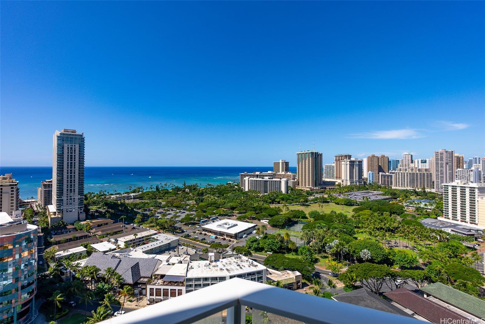 The Ritz-Carlton Residences condo # 2610, Honolulu, Hawaii - photo 8 of 24