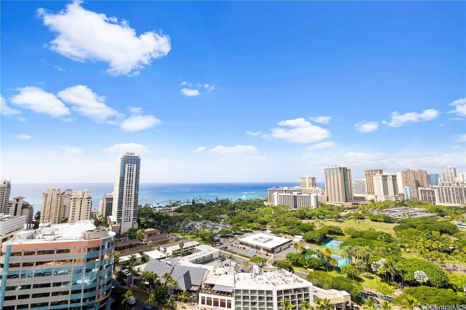 The Ritz-Carlton Residences condo # 2611, Honolulu, Hawaii - photo 10 of 23