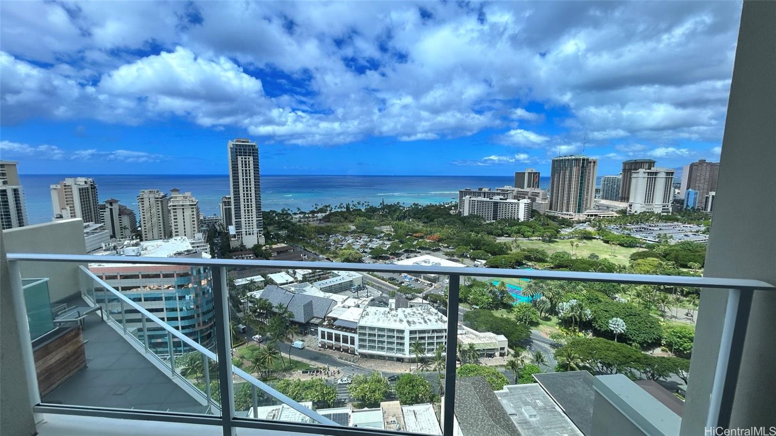 The Ritz-Carlton Residences condo # 2806, Honolulu, Hawaii - photo 19 of 21