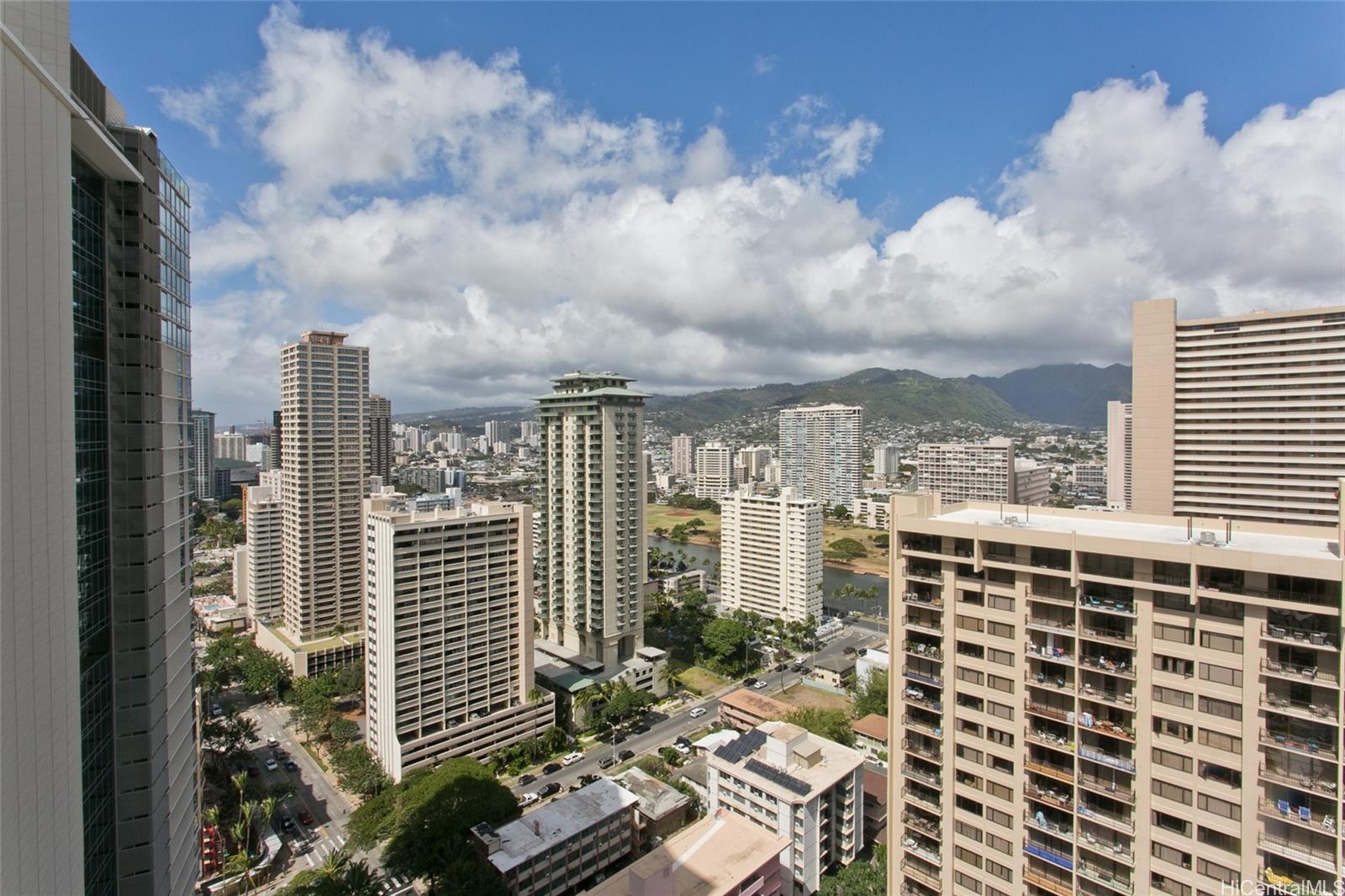 The Ritz-Carlton Residences condo # 2901, Honolulu, Hawaii - photo 17 of 21