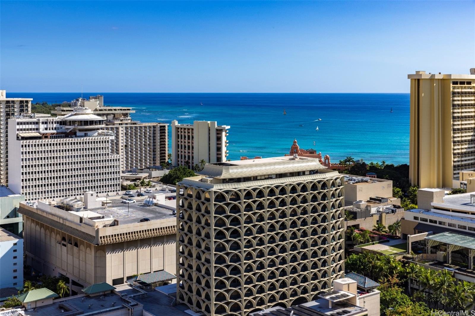 The Ritz-Carlton Residences condo # 2908, Honolulu, Hawaii - photo 17 of 20