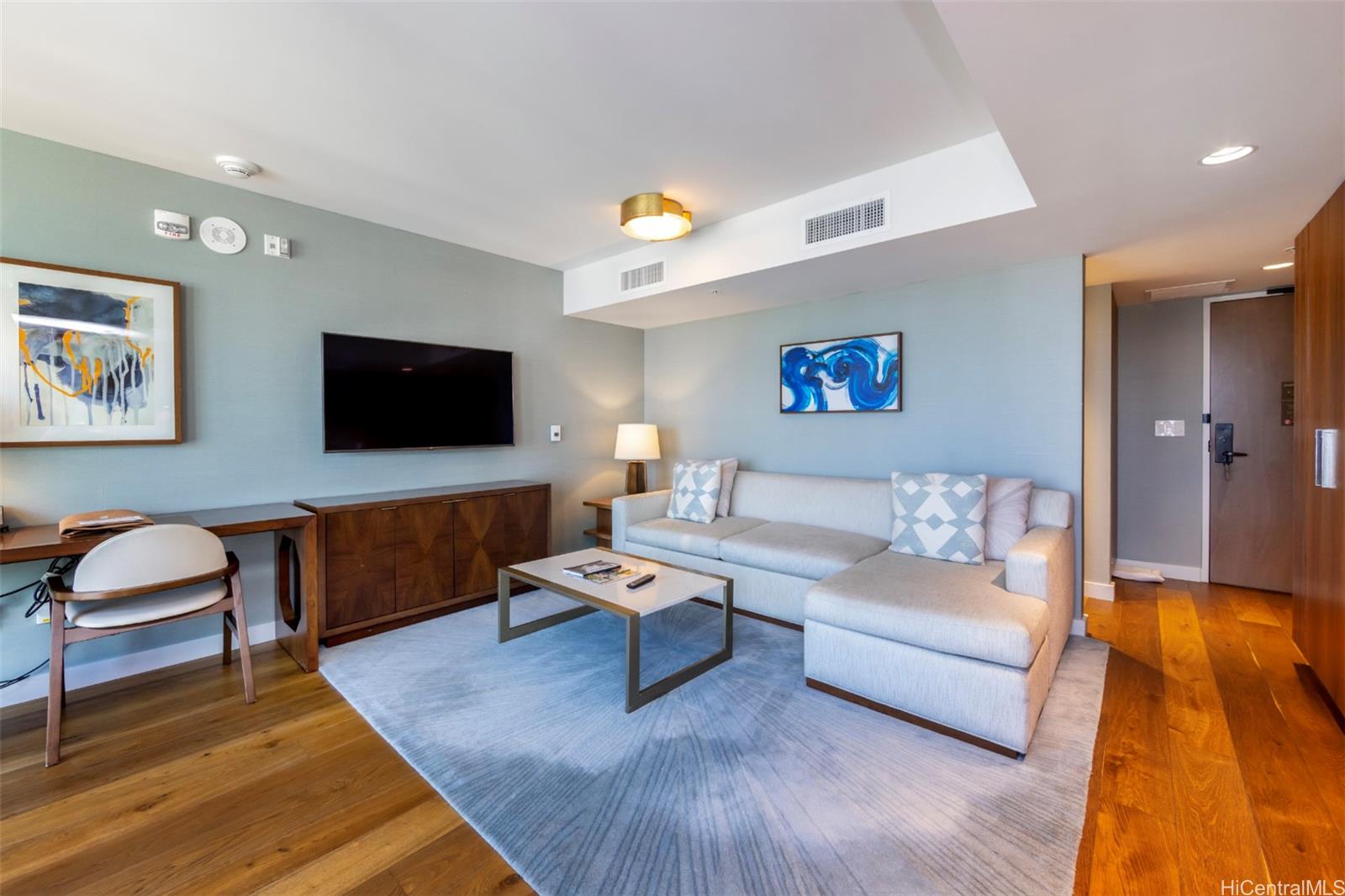 The Ritz-Carlton Residences condo # 2908, Honolulu, Hawaii - photo 9 of 25