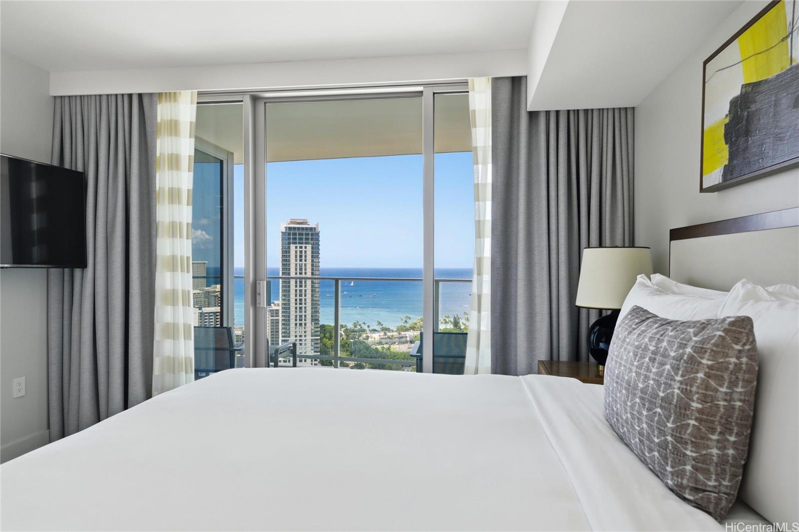 The Ritz-Carlton Residences condo # 3005, Honolulu, Hawaii - photo 13 of 23