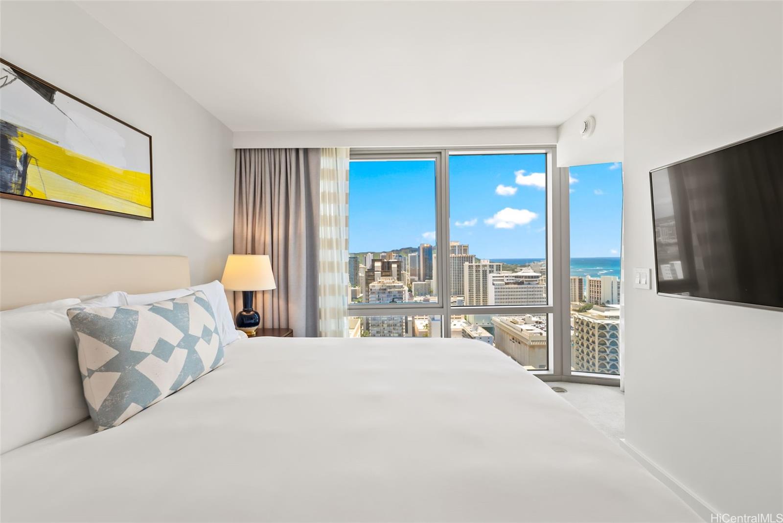 The Ritz-Carlton Residences condo # 3007, Honolulu, Hawaii - photo 15 of 25