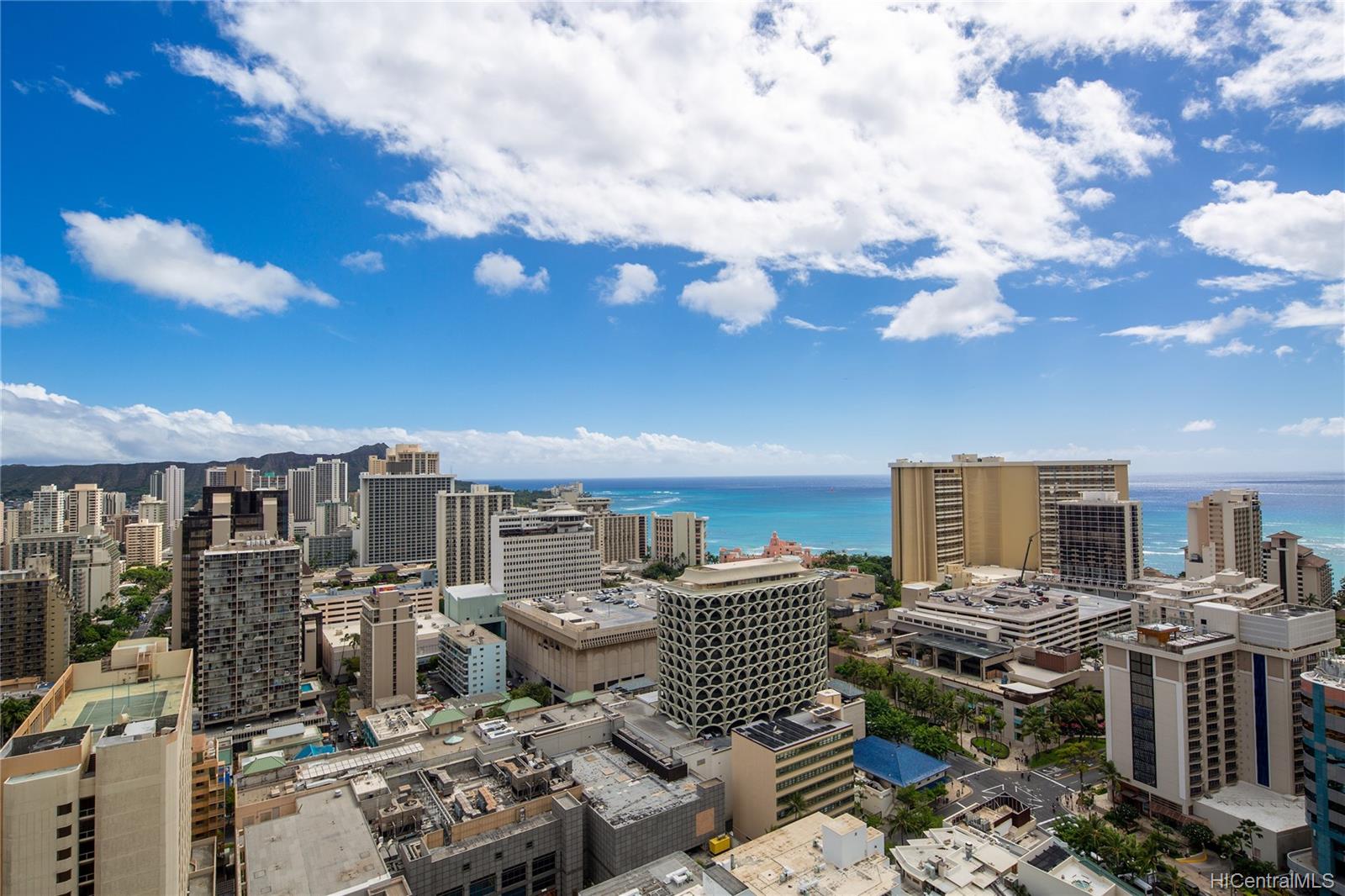 The Ritz-Carlton Residences condo # 3108, Honolulu, Hawaii - photo 14 of 21