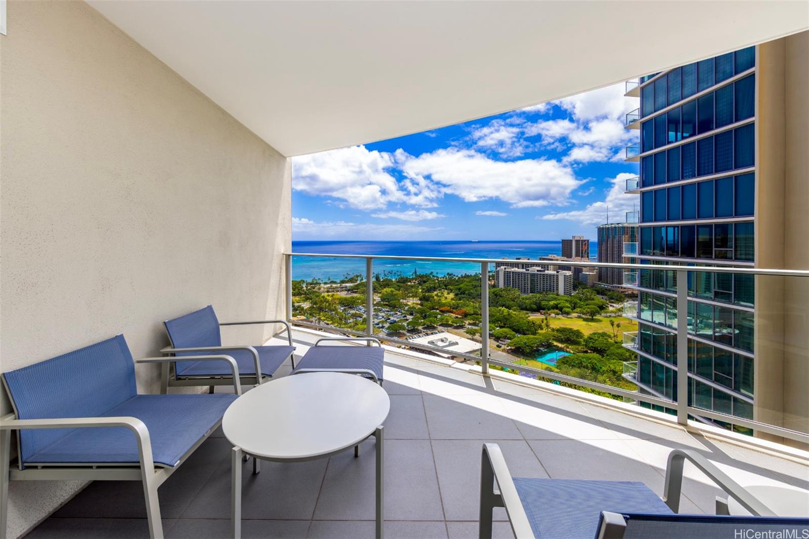 The Ritz-Carlton Residences condo # 3201, Honolulu, Hawaii - photo 12 of 19