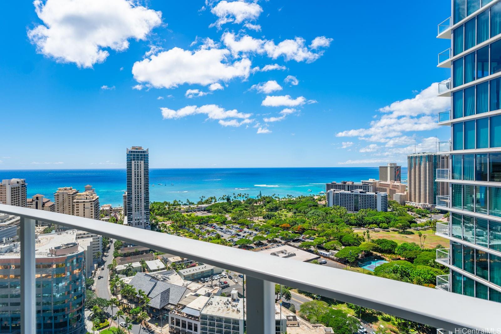 The Ritz-Carlton Residences condo # 3201, Honolulu, Hawaii - photo 7 of 23